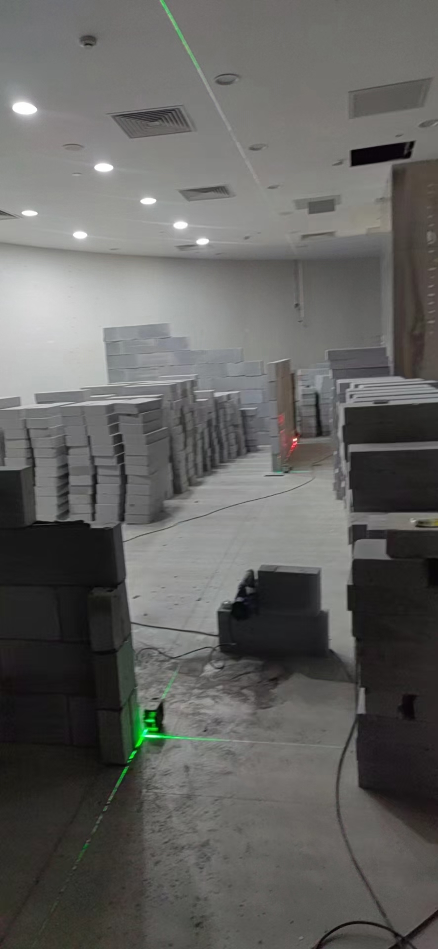 办公楼轻质砖隔墙应用场景